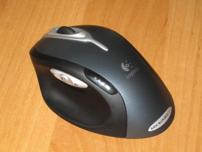 une bien belle souris Logitech MX1000